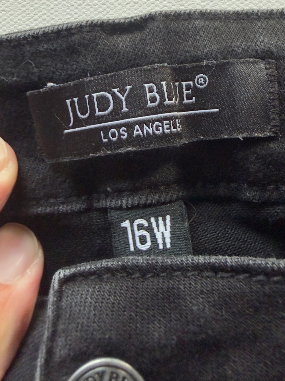EUC Women's Judy Blue Los Angeles Black Straight Leg Jeans Size 16W/30" Inseam - Picture 8 of 11